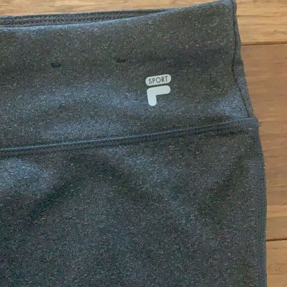 FILA Women's Gray Athletic Shorts, M - Picture 3 of 5